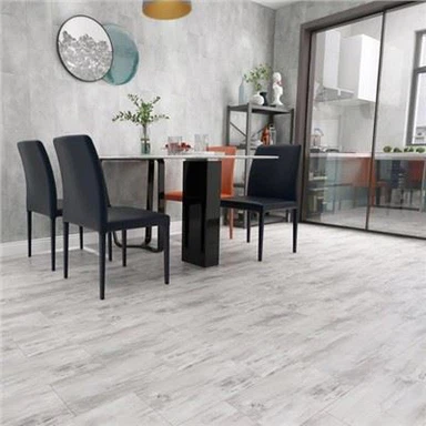 أرضيات الفينيل SPC